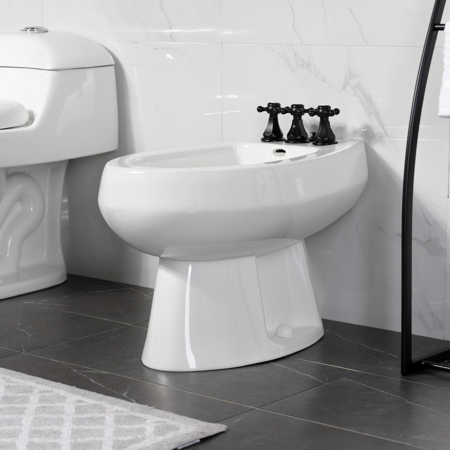 Kingston Heirloom KB320BX - Metropolitan Three-Handle Deck Mount Vertical Spray Bidet Faucet with Brass Pop-Up, Matte Black — thumbnail 2